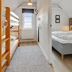 Tuve - 2-5km From The Sea By Interhome
