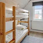 Tuve - 2-5km From The Sea By Interhome *
