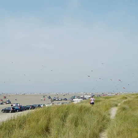 Tuve - 2-5km From The Sea By Interhome Apartment