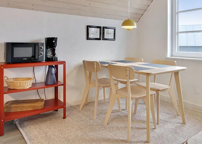 Tuve - 2-5km From The Sea By Interhome * Sønderby